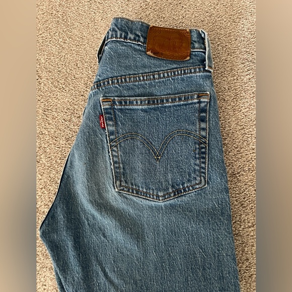 Levi’s Women’s Premium 501 Skinny Filiforme Jeans – Size. 25 - Picture 4 of 9